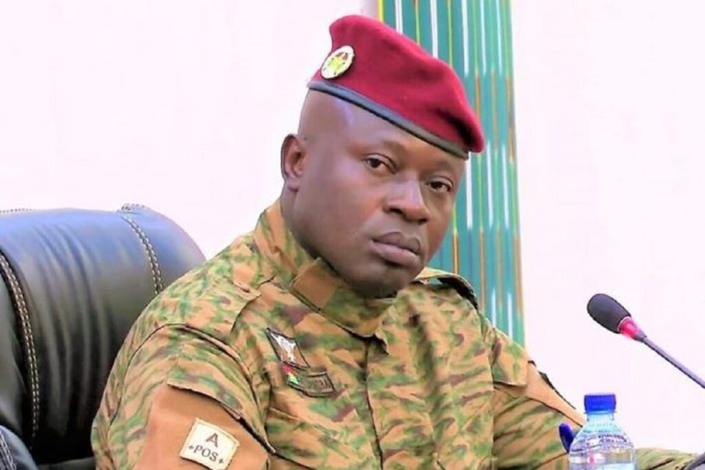 Sandaogo Damiba l'ex-president de transition au Burkina Faso arrêté au Togo