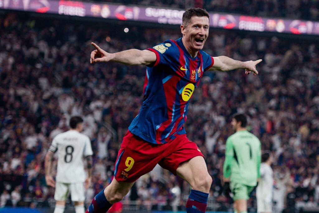 Supercoupe d'Espagne le FC Barcelone bat le Real Madrid et conserve son trophée