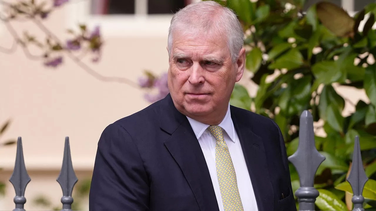 Affaire Epstein : l'ex-prince Andrew arrêté