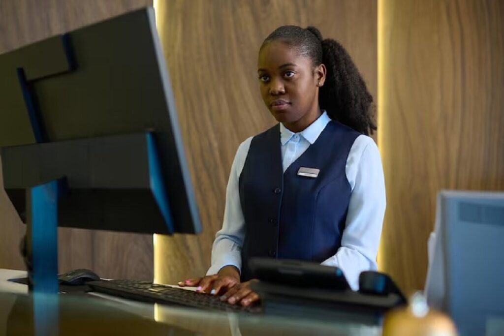 Hôte d'accueil Cabinet Recrute