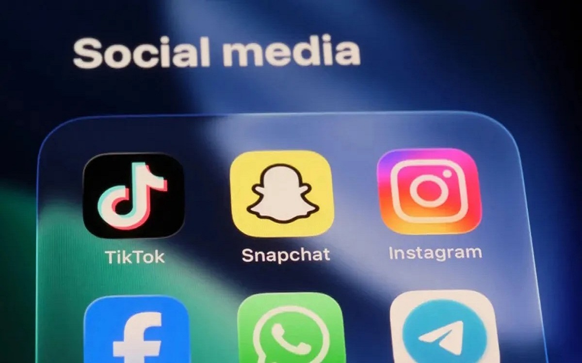 TikTok, premier réseau social pour s'informer chez les adolescents