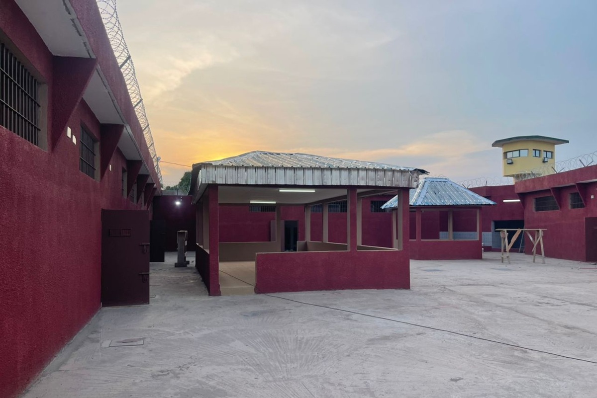 Côte d'Ivoire désormais, la prison civile de Katiola peut accueillir jusqu'à 300 détenus