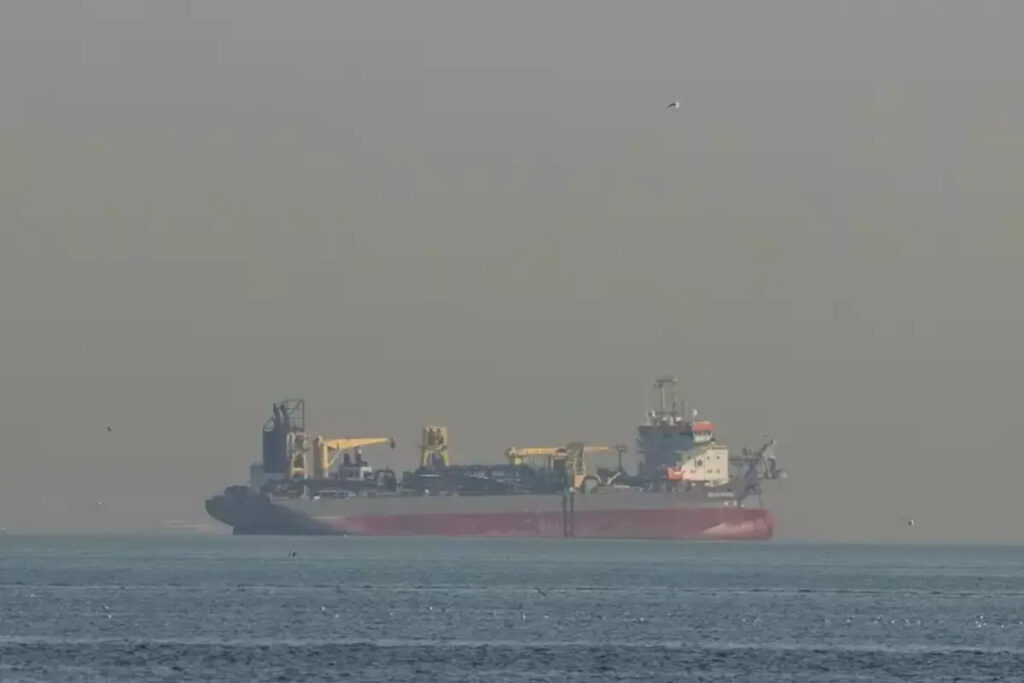 Le pétrole continue de grimper à cause de la guerre au Moyen-Orient