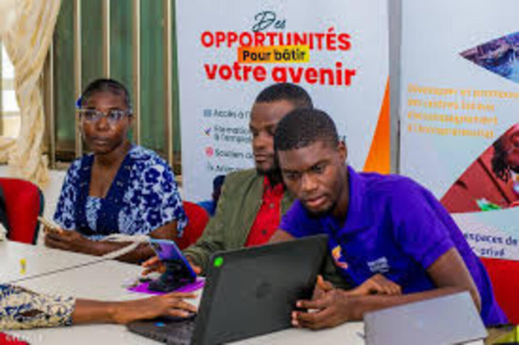 Le Centre Local pour l'Emploi et l'Entrepreneuriat (CLEE) lance un Programme d’idéation ; postulez ici (15 mars 2026)