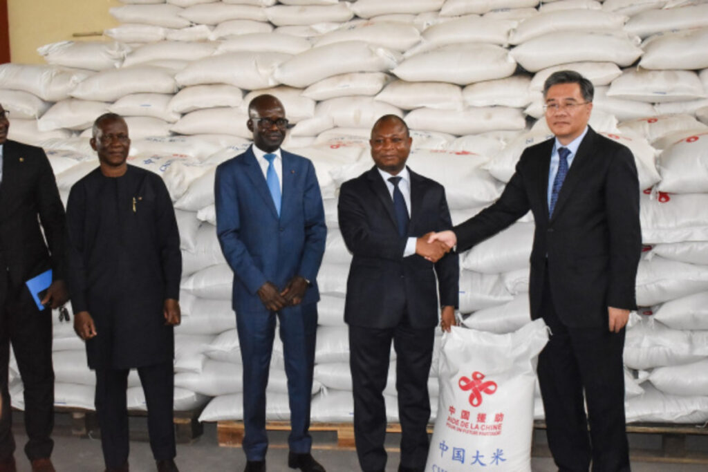 Don de la Chine au Togo : une cargaison de riz de 1,6 milliard de FCFA livrée à Lomé