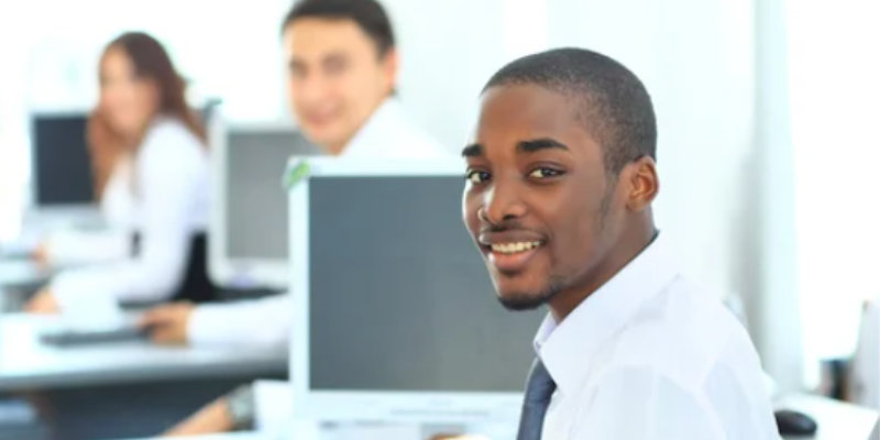 Recrutement lancé pour un Contrôleur ; un diplôme en gestion demandé (5 avril 2026)