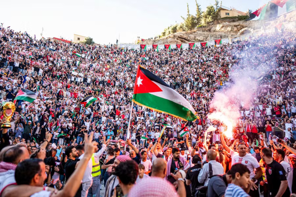 Algérie-Jordanie : un supporter meurt dans une bousculade