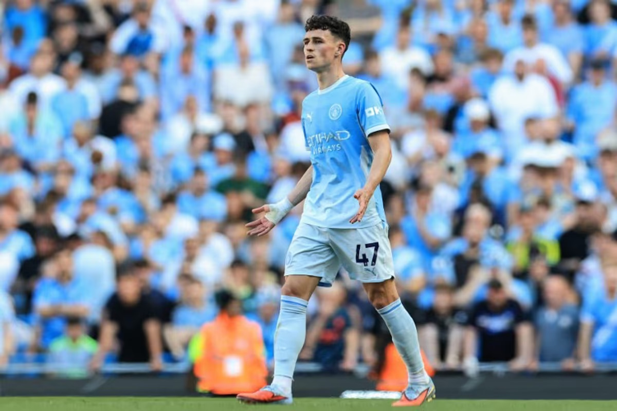 Premier League : Phil Foden prolonge avec Manchester City