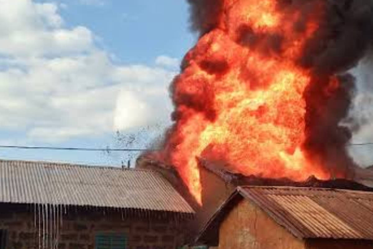 Banikoara : neuf blessés après un incendie lié à l’essence frelatée