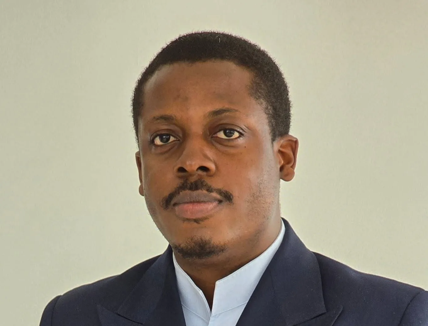 Roger Emmou occupe le poste de directeur pays de l'organisation CARE en Côte d'Ivoire et en Guinée