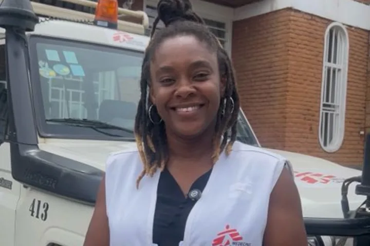 Carrière : Djenane Baptiste, Chargé de Communication à MSF : "Le terrain m’a rapidement forcée à désapprendre"