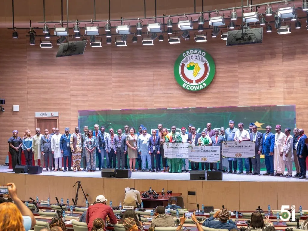 2e Startup Awards de la CEDEAO HubPharm Africa remporte le grand prix