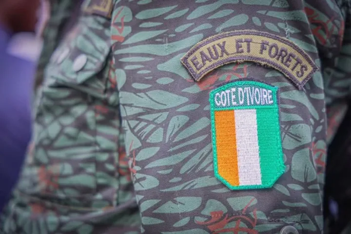 Un Agent des Eaux et Forêts en uniforme