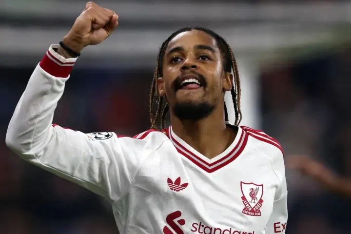 LASK vs Liverpool : Bradley Barcola réalise une performance XXL